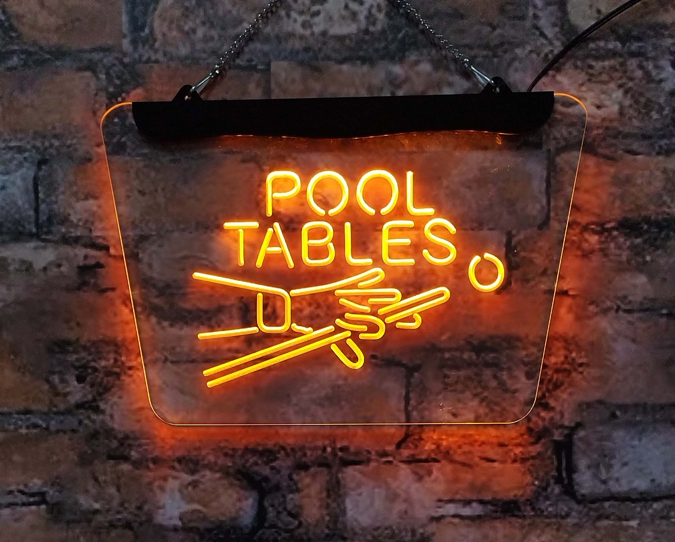 Board Game Store - Meja biliar, ruang permainan, lampu neon